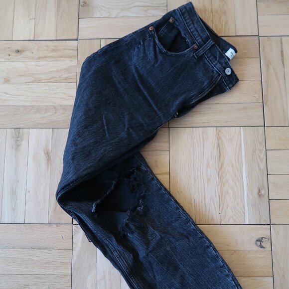 Abercrombie - Curve Love Ultra High Rise Ankle Straight Jean - Picture 2 of 7